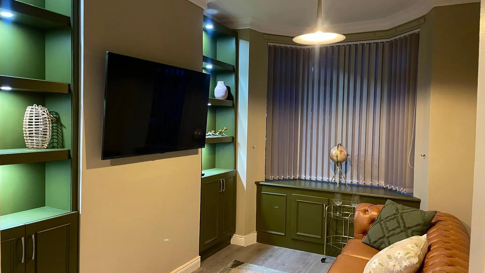 Eachtra House-Minutes From City Belfast Holiday home
